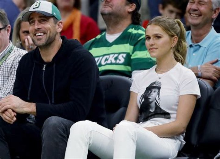 Aaron Rodgers, Mallory Edens, Aaron Rodgers' girlfriend, Mallory Edens Aaron Rodgers, Who is Mallory Edens
