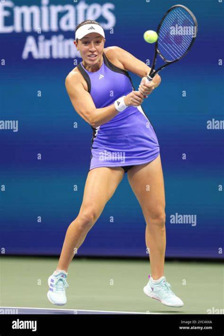 Jessica Pegula in action