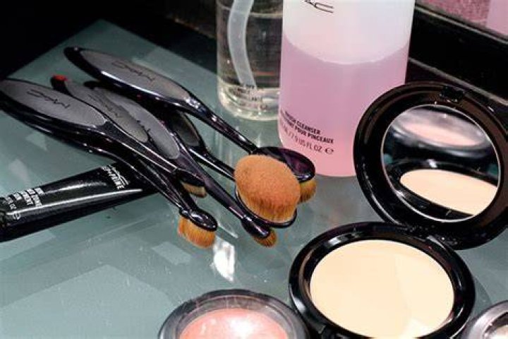 mac masterclass brushes