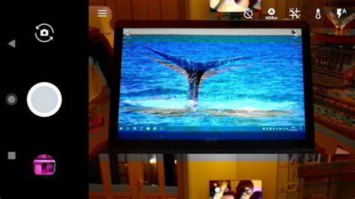 Some Google Pixel owners experiencing odd camera app problems